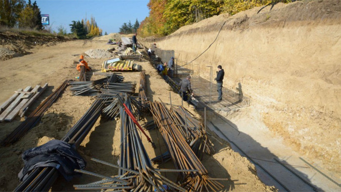 Започна изграждането на пътна рампа между бул. „Атанас Москов“ и магистрала „Хемус“
